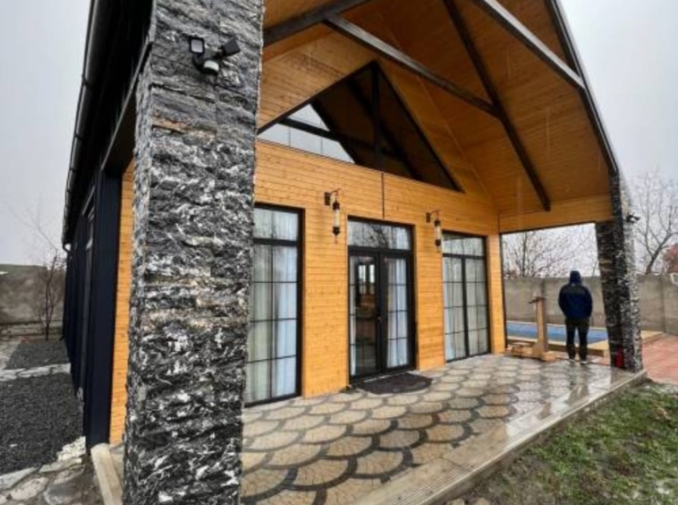 QƏBƏLƏ KİRAYƏ VİLLA