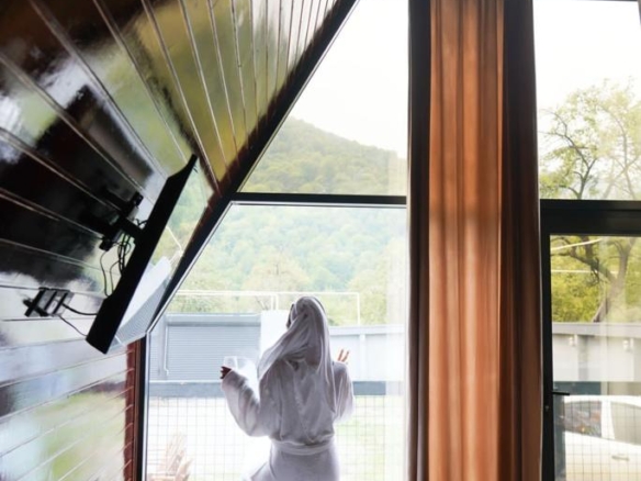 ismayıllı rayonunda yerləşən villa maksimum 4 nəfər üçün nəzərdə tutulub. Villada 2 yataq otağı, 1 samuzel və 1 hovuz mövcuddur. İstirahətiniz üçün villada hər bir şərait yaradılıb