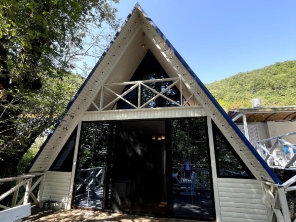 lerikde-gunluk-kiraye-evler-isti-hovuzlu-a-frame