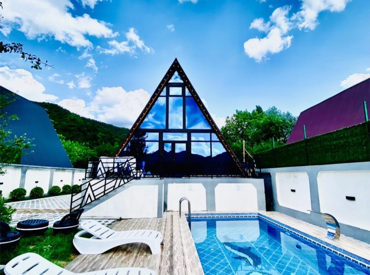 qebelede-gunluk-kiraye-A-frame