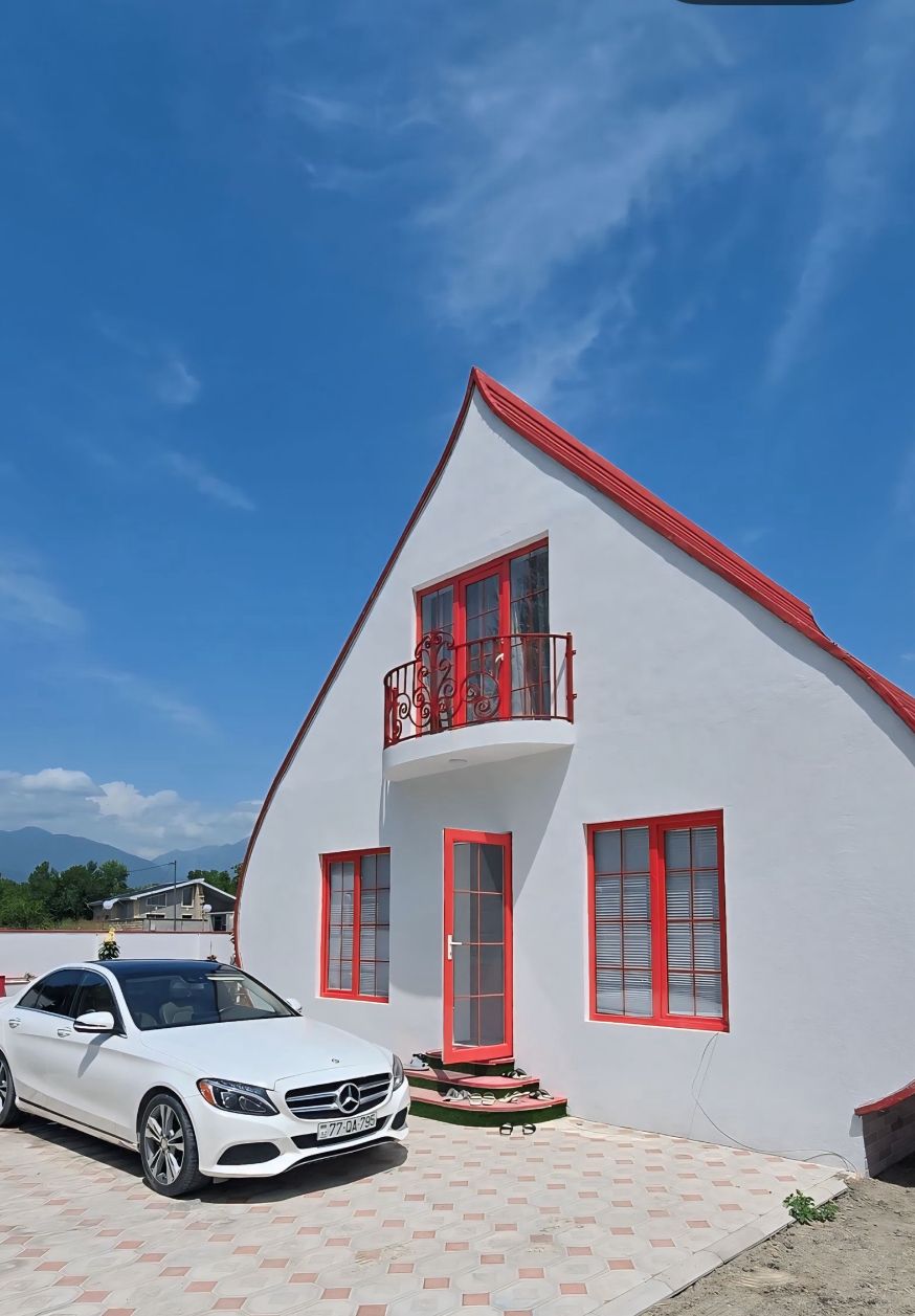 qebelede-a-frame-ev-cutlukler-ucun